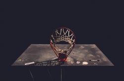 开云体育官方网站-绿茵权杖，当本泽马在排位赛之夜写下独一掌控