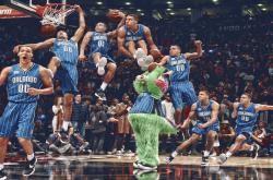 开云官方app入口-当袋鼠与雄鹰相遇，绿茵场上的厄德高时刻