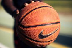 开云体育app-东亚乒乓风暴，韩国队横扫奥地利，张本智和惊艳四座