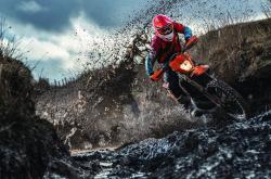 开云体育官网-银石王座易主，拉塞尔关键制胜，阿斯顿马丁完胜梅赛德斯的启示