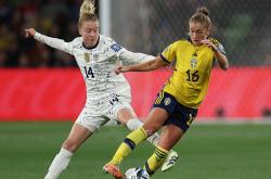 开云体育官方网站-美国女足队长力挽狂澜帮助球队取胜