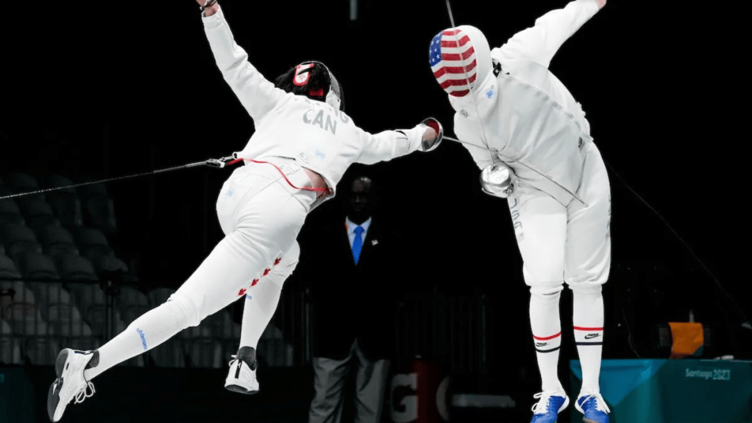 加拿大队在比赛中斩获胜利,傲视群雄 加拿大队在比赛中斩获胜利,傲视群雄