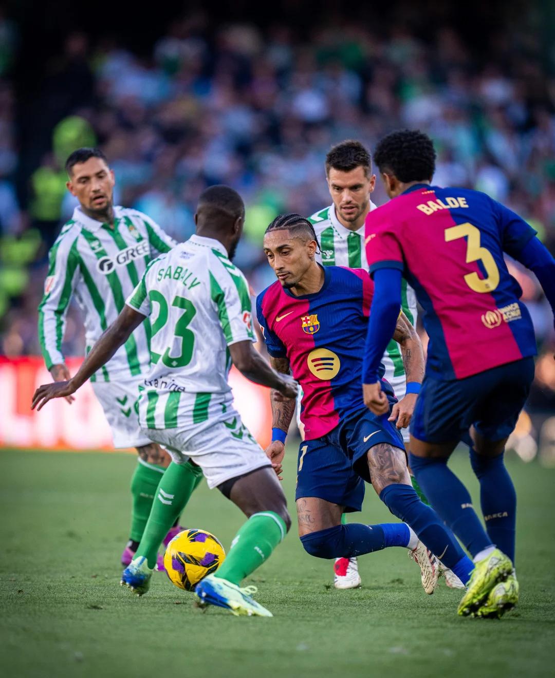 巴拉多利德客场战平,保持领先优势的简单介绍 巴拉多利德客场战平,保持领先优势的简单介绍