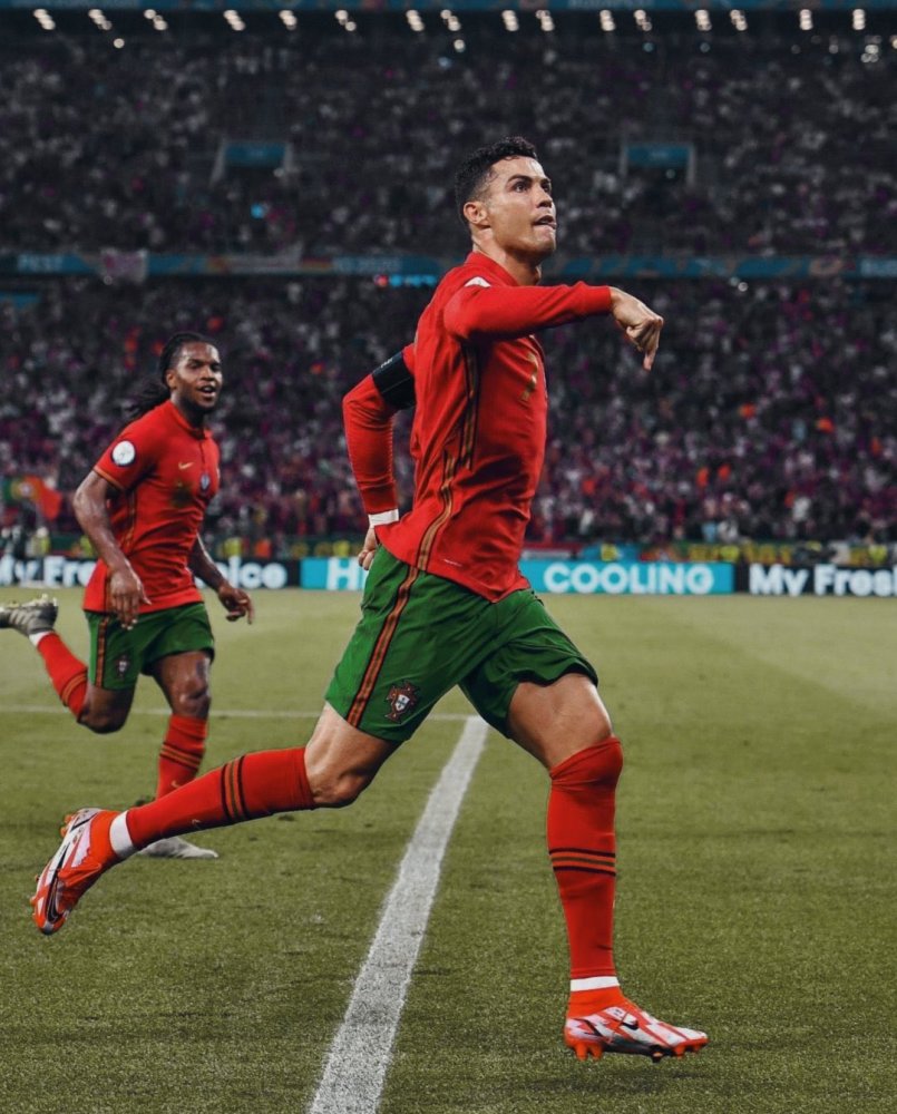 包含英格兰队完胜葡萄牙队，奥恰洛夫刷新纪录的词条