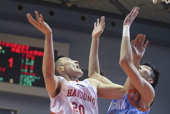 关于凯尔特人逆转马刺,王哲林状态火热的信息 关于凯尔特人逆转马刺,王哲林状态火热的信息