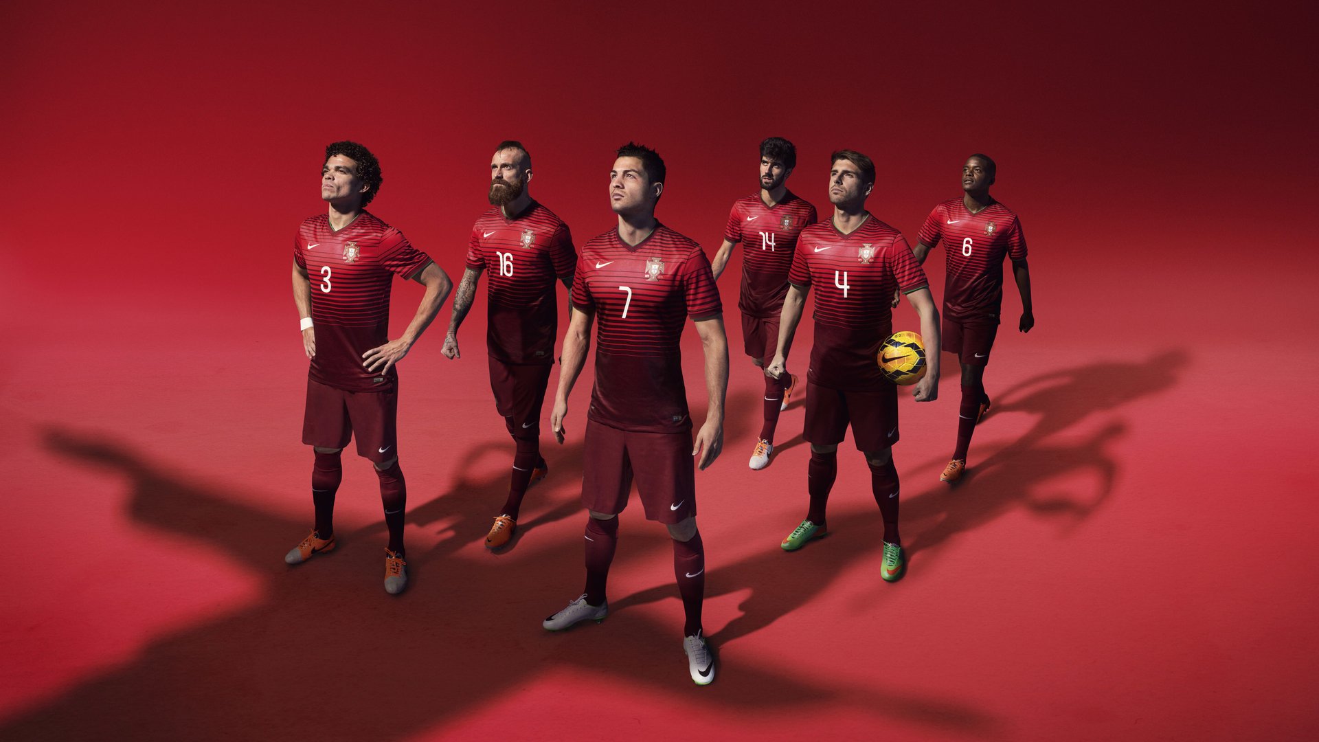 在伯纳乌，为葡萄牙踢场友谊赛，法比尼奥与身份的重量